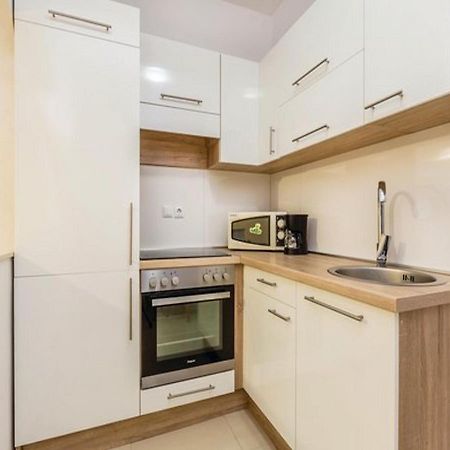 יבלנץ Apartments Villa Kim מראה חיצוני תמונה