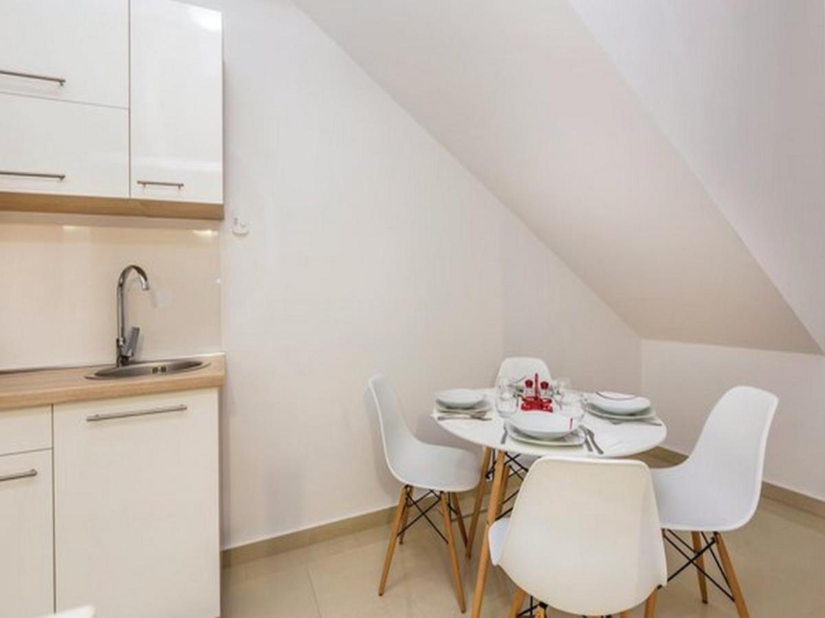 יבלנץ Apartments Villa Kim מראה חיצוני תמונה